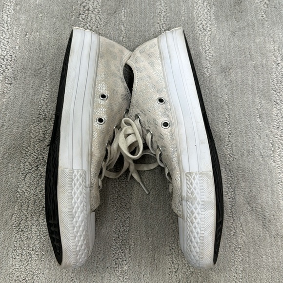 Converse Chuck Taylor All-Star Women’s shoe silver cheetah Converse Sneakers - Picture 9 of 11